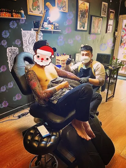 Những Lưu Ý Quan Trọng Khi Chọn Tiệm Tattoo Uy Tín – Tránh “Tiền Mất Tật Mang”